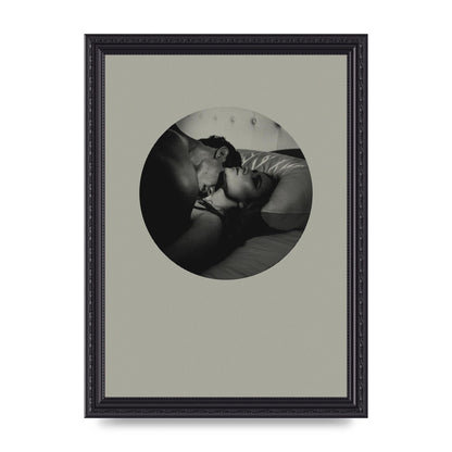 Halftone Kiss Two Printed Poster - A4 framed