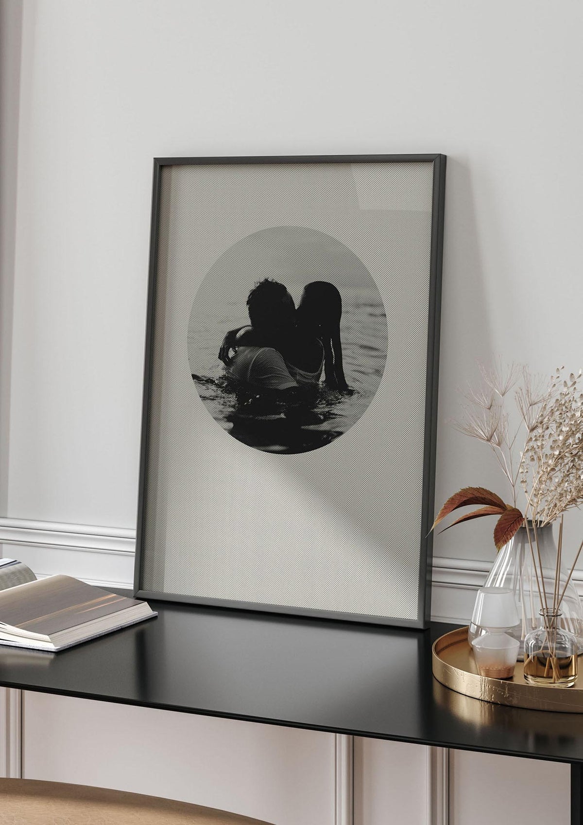 Halftone Kiss Four Art For The Home - living room 4