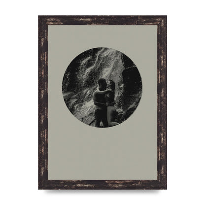 Halftone Kiss Five Printed Poster - A4 framed