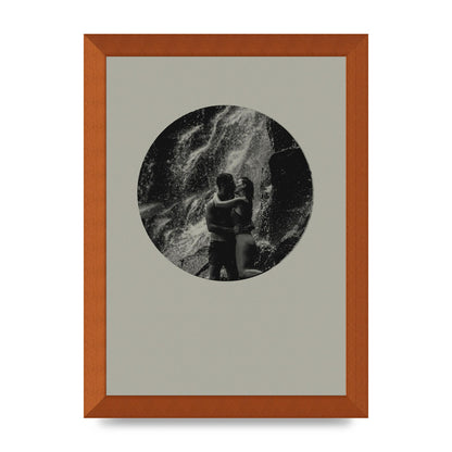 Halftone Kiss Five Printed Poster - A4 framed