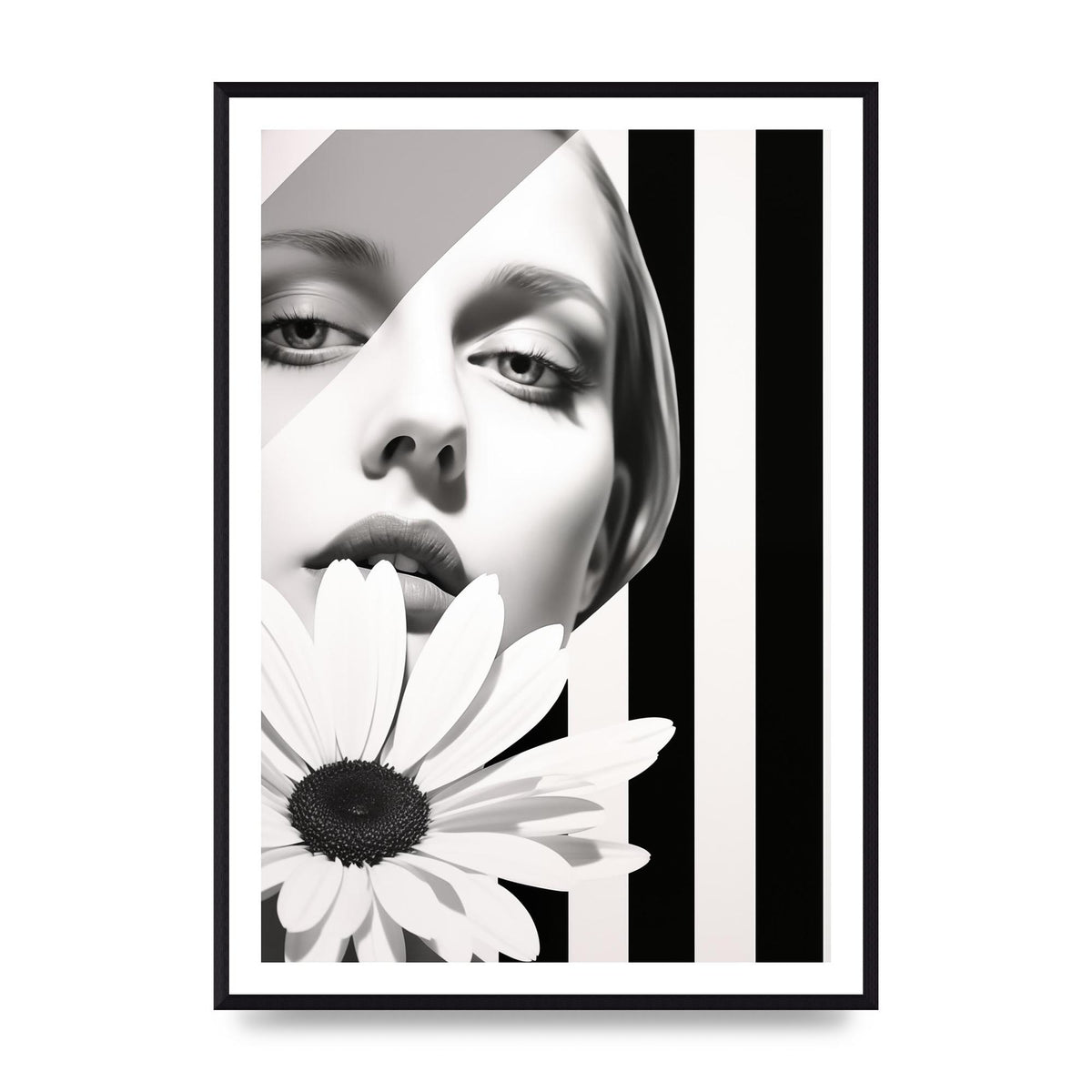 Minimalist Black and White Daisy