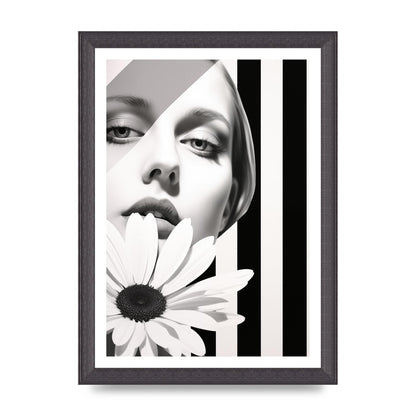 Minimalist Black and White Daisy