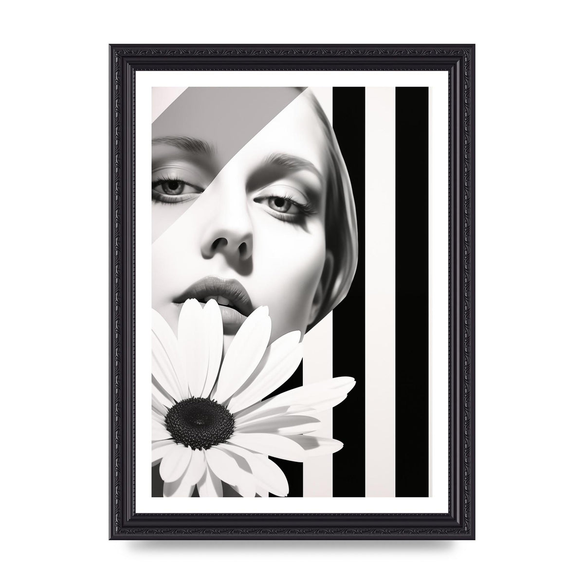 Minimalist Black and White Daisy