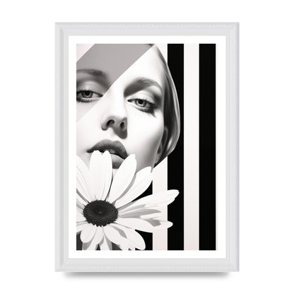 Minimalist Black and White Daisy